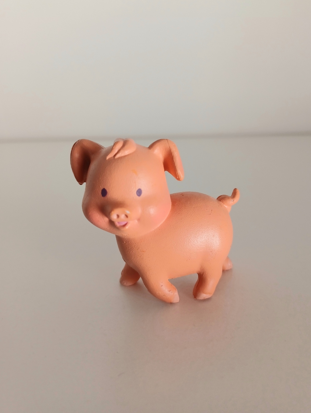 Vintage Small Pig Figurine Farm Animal Collectible Toy